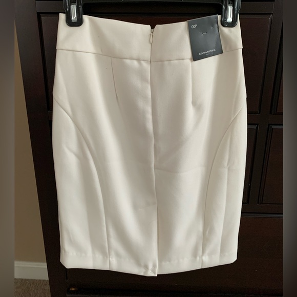 New Banana Republic White Skirt Career Petite - Picture 2 of 4